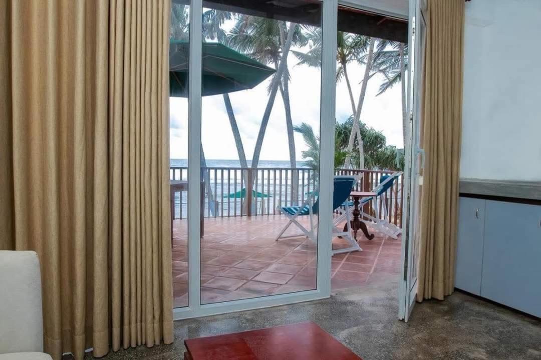 Shavara Beach Ahangama Eksteriør billede