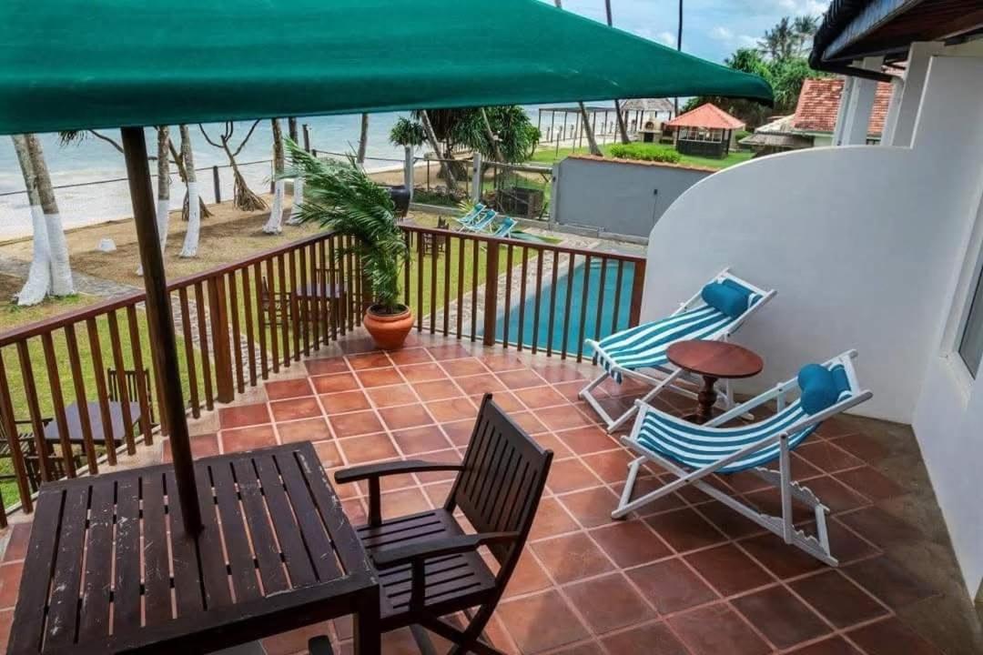 Shavara Beach Ahangama Eksteriør billede